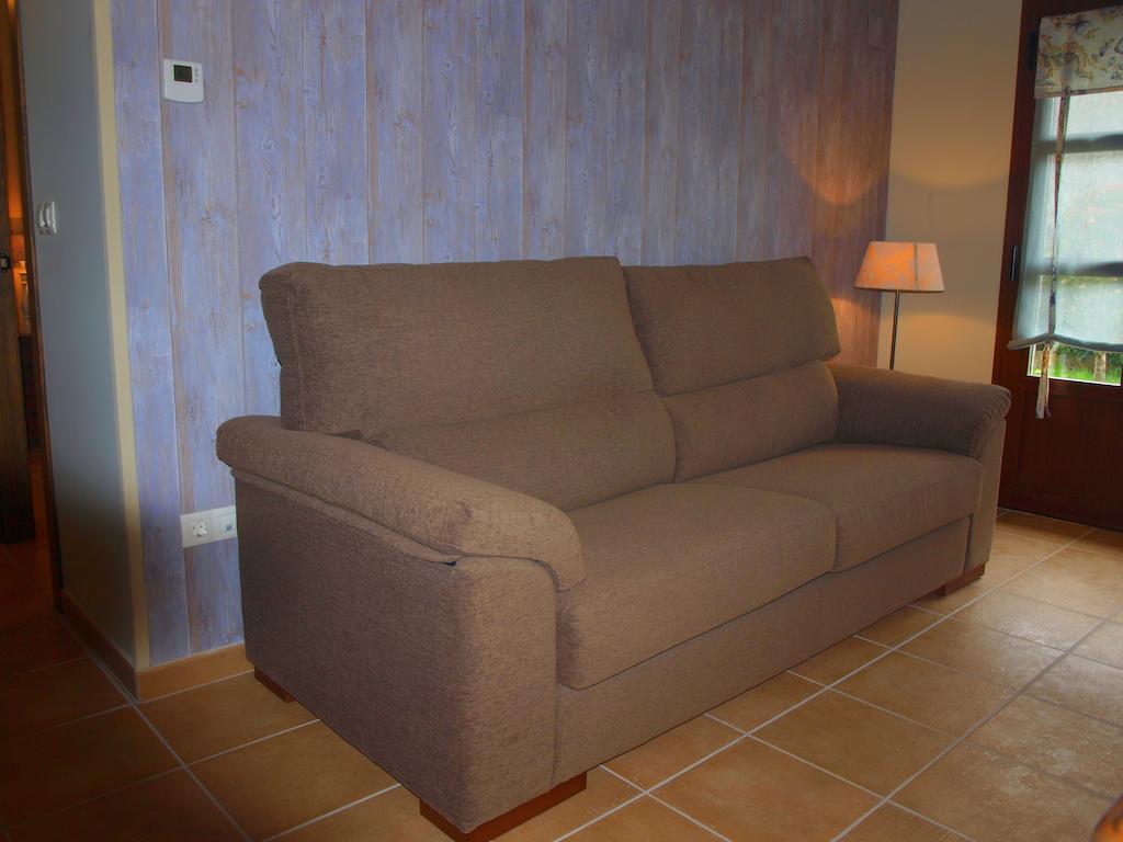 Apartamentos Casa Gallan Sarvisé Oda fotoğraf